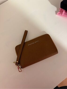 Michael Kors Tan Saffiano Zip Wristlet Wallet